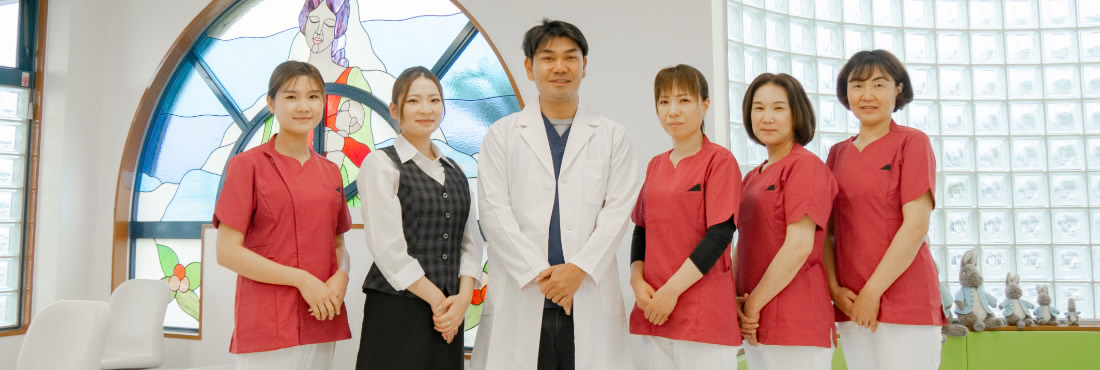 スタッフ集合写真